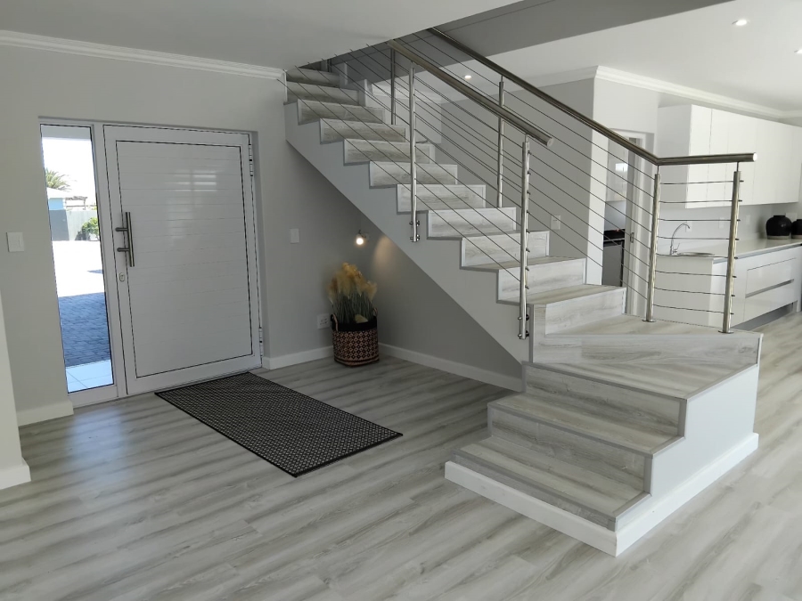 3 Bedroom Property for Sale in Country Club Western Cape